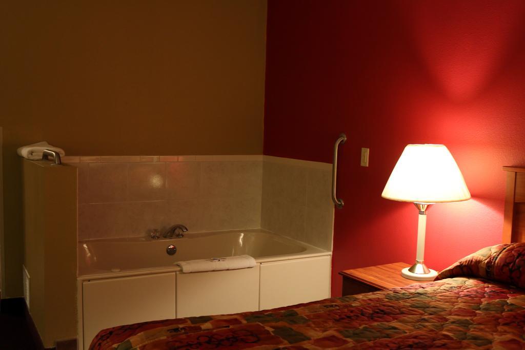 Hometown Inn & Suites Schererville Kültér fotó